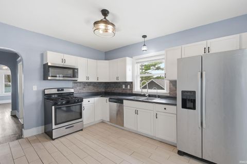 Tiny photo for 4491 E 00 Ns, Kokomo, IN 46901 (MLS # 202610152)