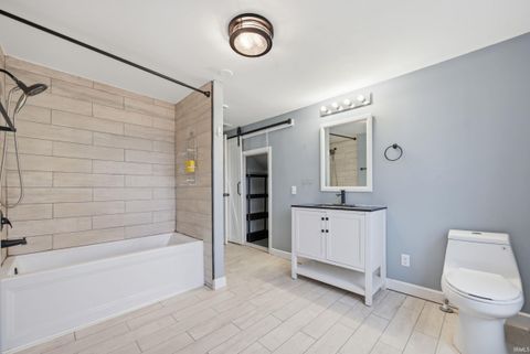 Tiny photo for 4491 E 00 Ns, Kokomo, IN 46901 (MLS # 202610152)