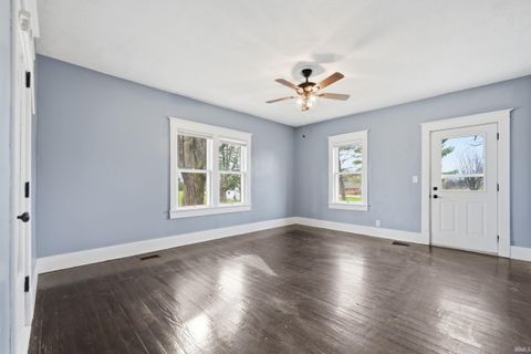 Tiny photo for 4491 E 00 Ns, Kokomo, IN 46901 (MLS # 202610152)