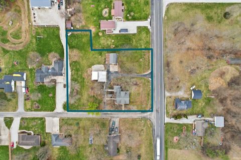Tiny photo for 4491 E 00 Ns, Kokomo, IN 46901 (MLS # 202610152)