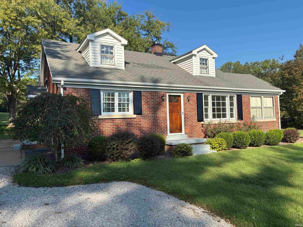 Photo of 3210 Mesker Park Drive, Evansville, IN 47720 (MLS # 202639508)