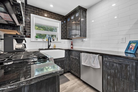 Tiny photo for 2139 Boulevard Street, Rochester, IN 46975 (MLS # 202630838)