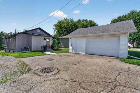 Tiny photo for 2139 Boulevard Street, Rochester, IN 46975 (MLS # 202630838)