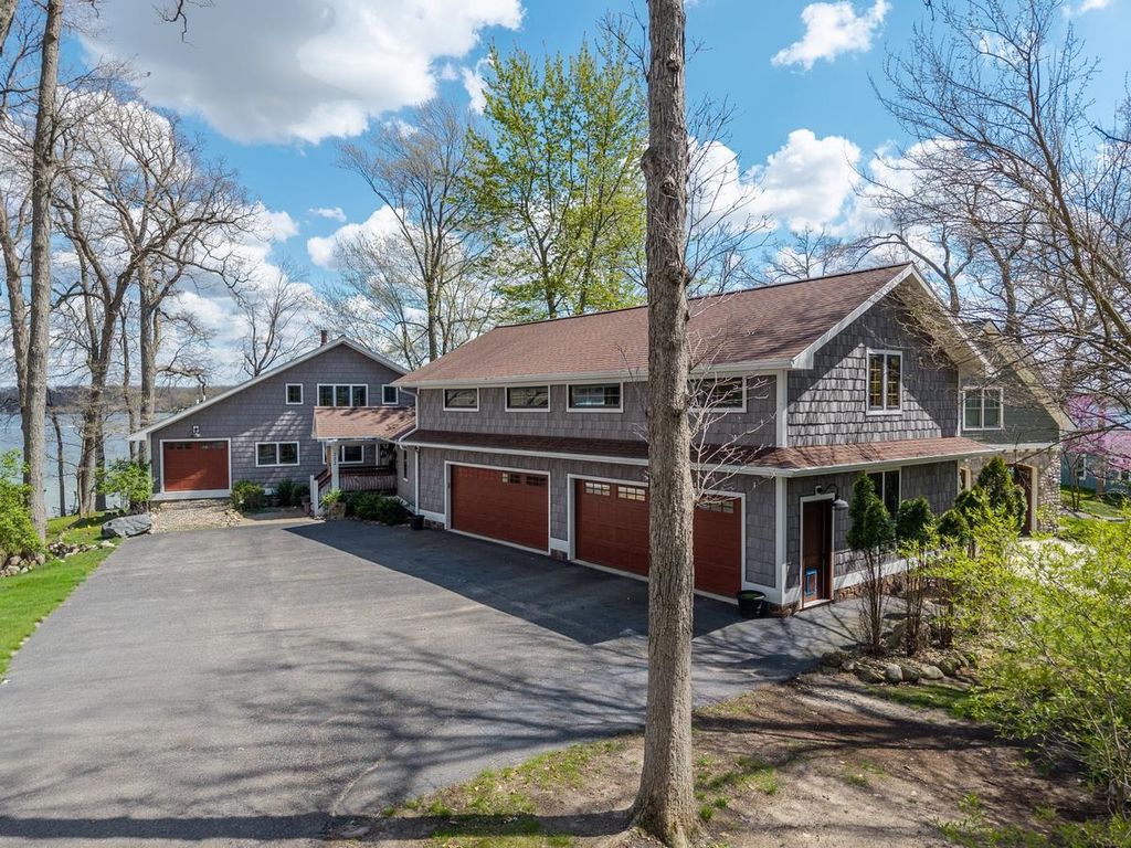 Photo of 222 W Clear Lake Drive, Fremont, IN 46737 (MLS # 202615360)