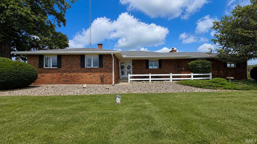 Photo of 7724 US Highway 6 Road, Bremen, IN 46506 (MLS # 202630683)