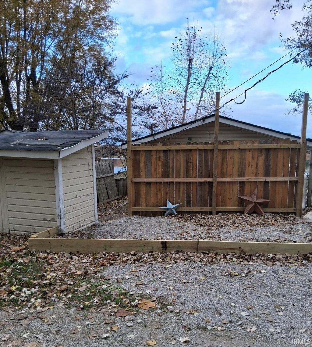 Photo of 1519 S Lakeshore Drive, Albion, IN 46701 (MLS # 202611461)