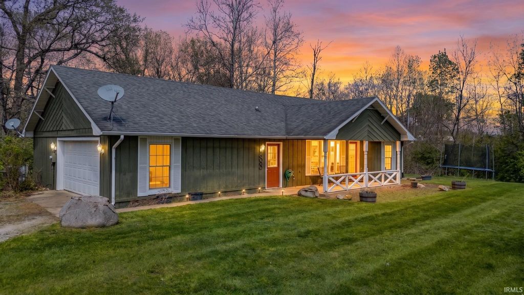 Photo of 88 W Redelmans Lake Drive, New Castle, IN 47362 (MLS # 202614293)