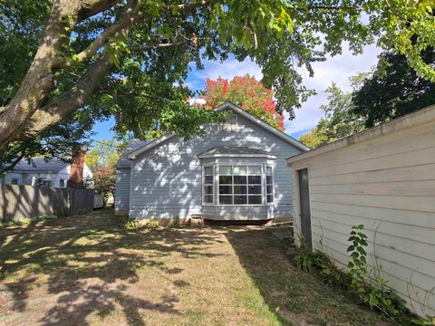 Tiny photo for 1539 W WALNUT Street, Kokomo, IN 46901 (MLS # 202642620)