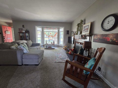 Tiny photo for 1539 W WALNUT Street, Kokomo, IN 46901 (MLS # 202642620)