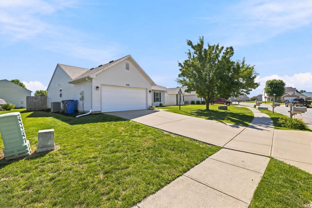 Photo of 4032 Springmill Drive, Kokomo, IN 46902 (MLS # 202624413)