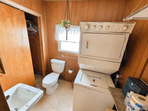 Tiny photo for 1010 N Bell Street, Kokomo, IN 46901 (MLS # 202632428)