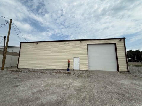 Photo for 260 W Illinois Avenue
