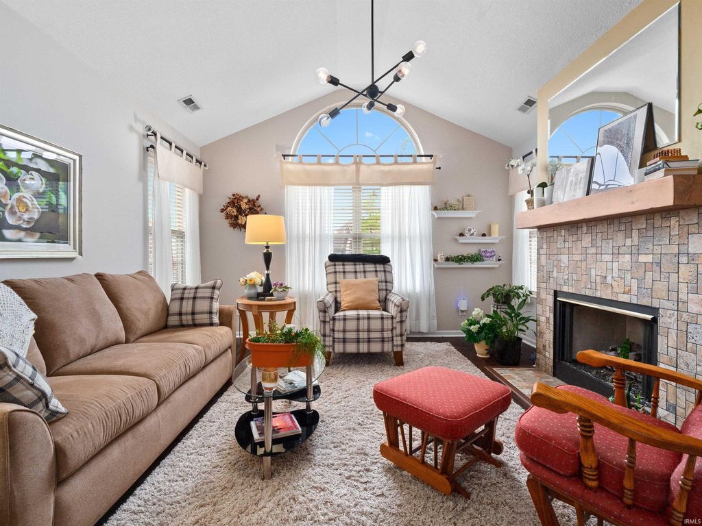 Photo of 5140 Coventry Lane, Fort Wayne, IN 46804 (MLS # 202542215)