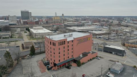 Photo for 915 Main Street 601