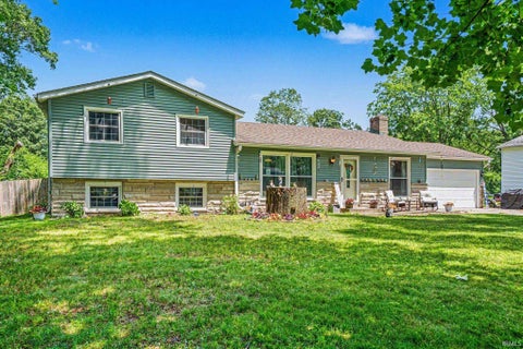 Tiny photo for 18255 Brightlingsea Place, South Bend, IN 46637 (MLS # 202636890)