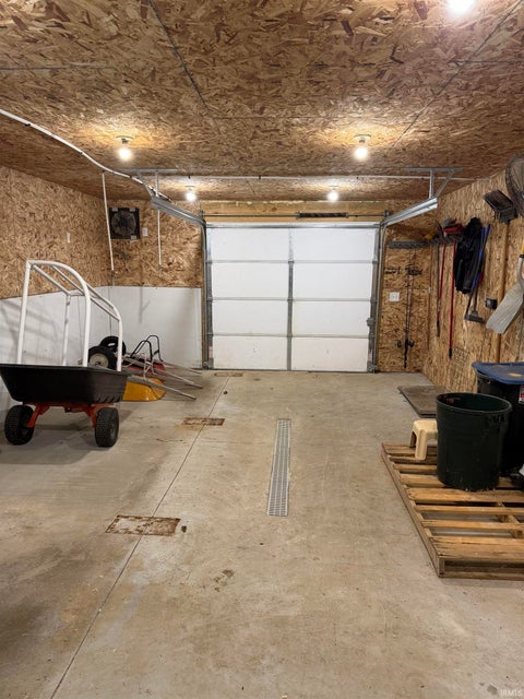 Tiny photo for 10801 N Lower Lake Shore Drive, Monticello, IN 47960 (MLS # 202637637)