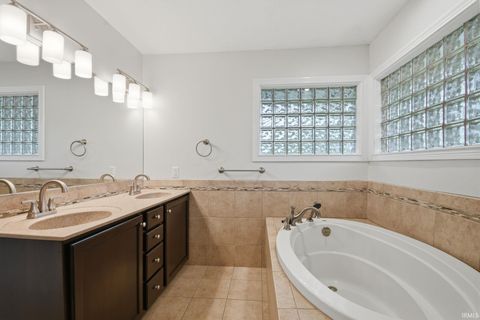 Tiny photo for 1560 Marilyn Avenue, West Lafayette, IN 47906 (MLS # 202615843)