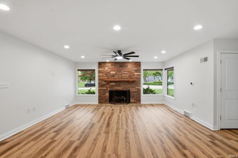 Tiny photo for 1560 Marilyn Avenue, West Lafayette, IN 47906 (MLS # 202615843)