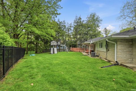 Tiny photo for 1560 Marilyn Avenue, West Lafayette, IN 47906 (MLS # 202615843)