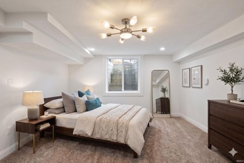 Tiny photo for 1560 Marilyn Avenue, West Lafayette, IN 47906 (MLS # 202615843)