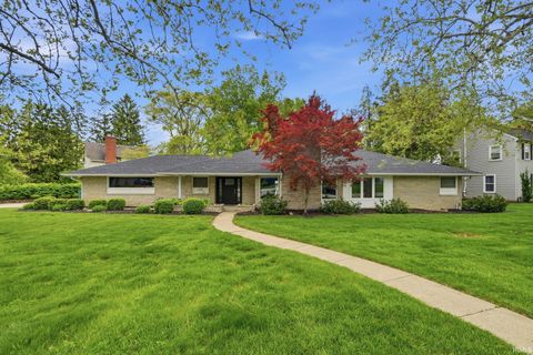 Photo of 1560 Marilyn Avenue, West Lafayette, IN 47906 (MLS # 202615843)