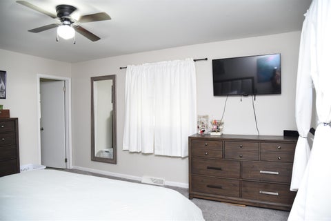 Tiny photo for 808 W 9th Street, Rochester, IN 46975 (MLS # 202642426)