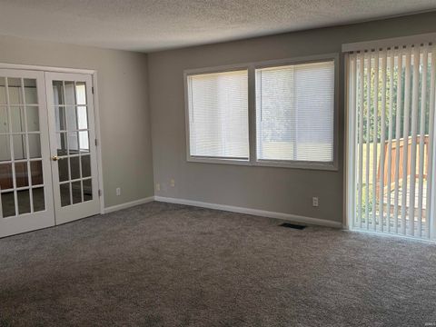 Tiny photo for 1010 N Lincoln Street, Peru, IN 46970 (MLS # 202543761)