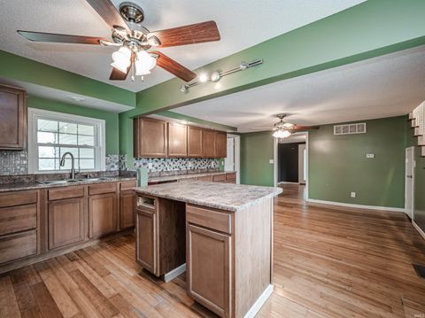 Tiny photo for 572 W County Rd. 150 S., Petersburg, IN 47567 (MLS # 202609081)