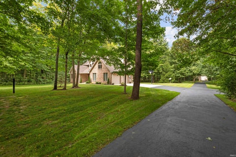 Tiny photo for 9472 E 300 SOUTH, Greentown, IN 46936 (MLS # 202637428)
