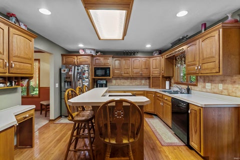 Tiny photo for 9472 E 300 SOUTH, Greentown, IN 46936 (MLS # 202637428)