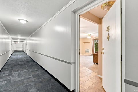 Tiny photo for 2927 Westbrook Drive #B-315, Fort Wayne, IN 46805 (MLS # 202633586)
