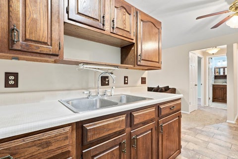 Tiny photo for 2927 Westbrook Drive #B-315, Fort Wayne, IN 46805 (MLS # 202633586)