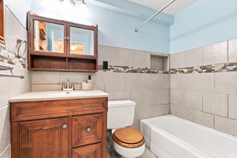 Tiny photo for 2927 Westbrook Drive #B-315, Fort Wayne, IN 46805 (MLS # 202633586)