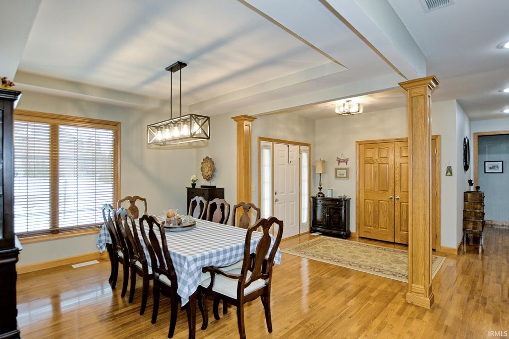 Photo of 8911 Blackstone Drive, Newburgh, IN 47630 (MLS # 202603697)