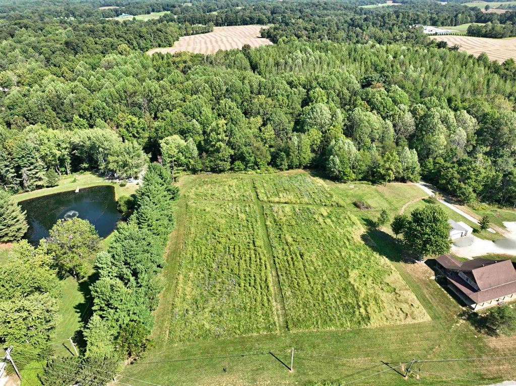 Photo of State Road 164, Jasper, IN 47546 (MLS # 202611332)