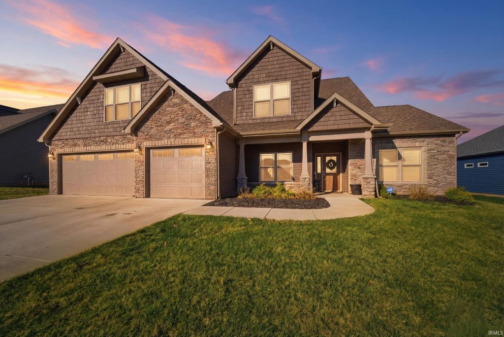 Photo of 4336 Admirals Cove Drive, Lafayette, IN 47909 (MLS # 202608054)