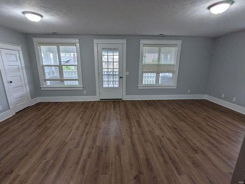 Tiny photo for 300 E Taylor Street, Kokomo, IN 46901 (MLS # 202519651)