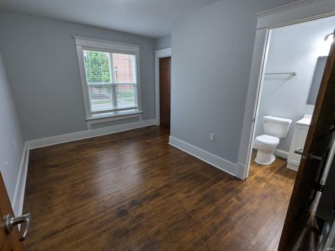 Tiny photo for 300 E Taylor Street, Kokomo, IN 46901 (MLS # 202519651)