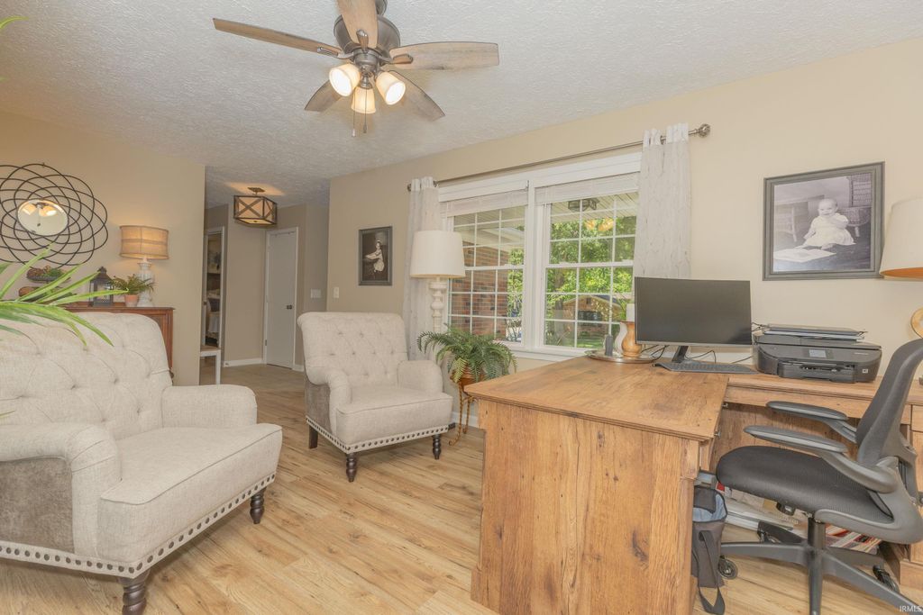 Photo of 5766 Spring Corner Road, Newburgh, IN 47630 (MLS # 202617687)