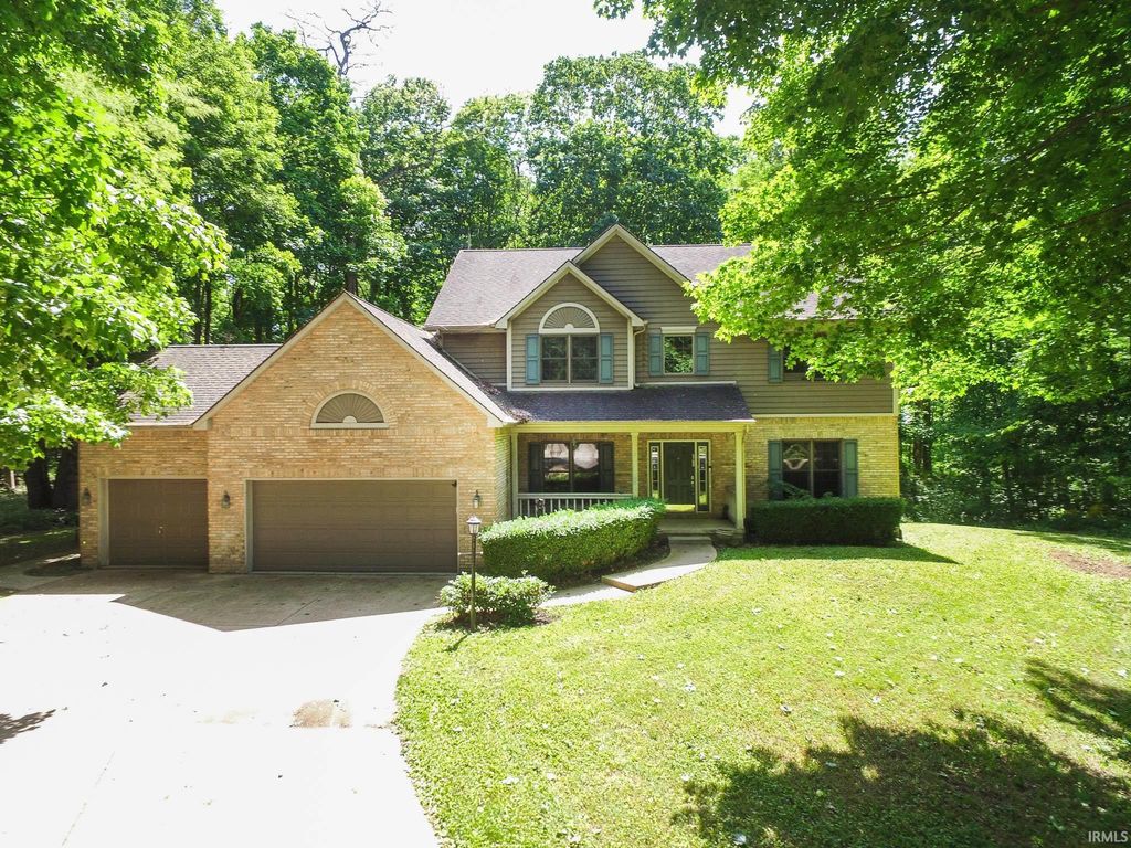 Photo of 12 Hunters Ridge, Lafayette, IN 47905 (MLS # 202619797)