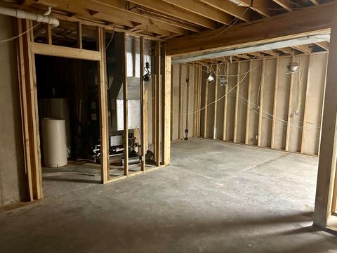 Tiny photo for 12 Hunters Ridge, Lafayette, IN 47905 (MLS # 202619797)