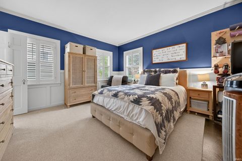 Tiny photo for 2537 E Broadway, Logansport, IN 46947 (MLS # 202615431)