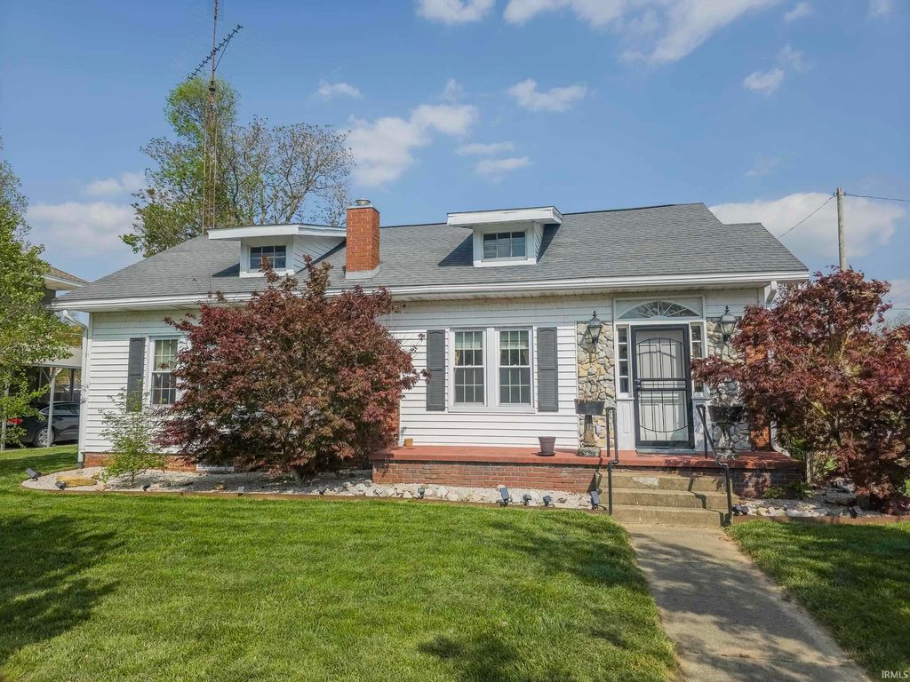 Photo of 107 S 6th Street, St. Francisville, IL 62460 (MLS # 202613175)