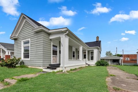 Photo of 1309 E Oak Street, New Albany, IN 47150 (MLS # 202615393)