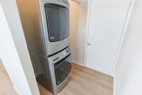 Tiny photo for 1132 Manchester Drive, South Bend, IN 46615 (MLS # 202604439)