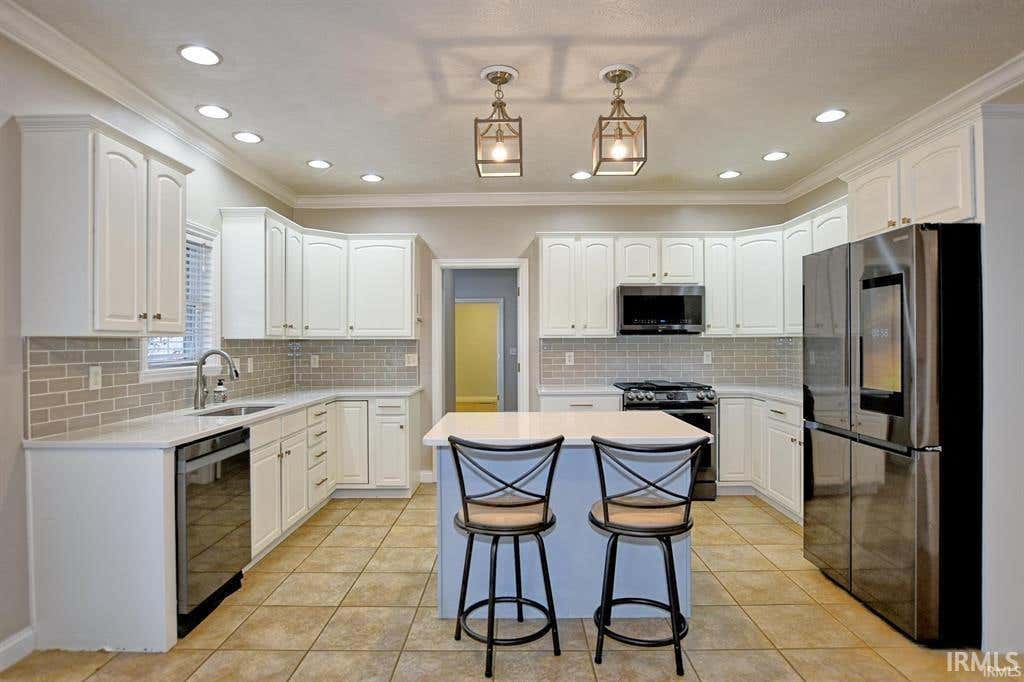 Photo of 4422 Wynbrooke Drive, Newburgh, IN 47630 (MLS # 202621489)