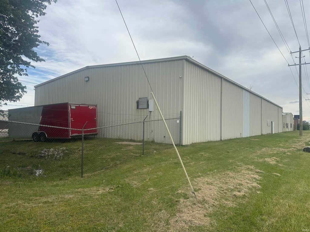 Photo of 28867 Old Us 33 Road, Elkhart, IN 46516 (MLS # 202627058)