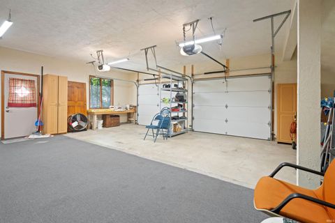 Tiny photo for 36 TIMBERLY Drive, Greentown, IN 46936 (MLS # 202538386)