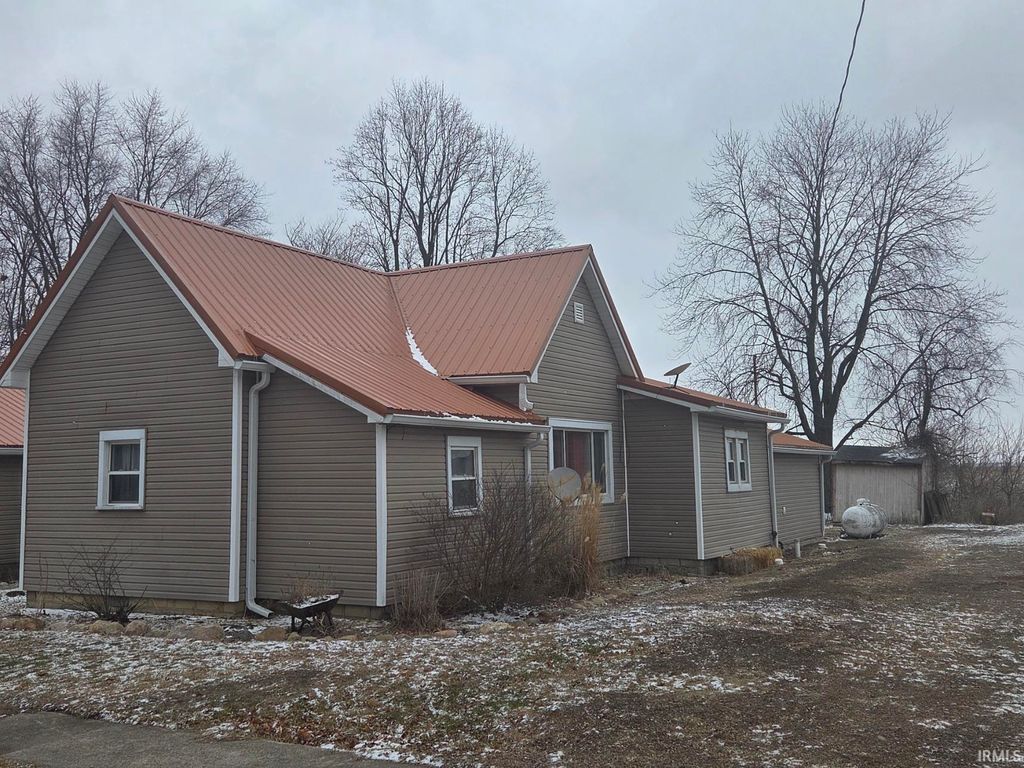 Photo of 305 N Pike Street, Kempton, IN 46049 (MLS # 202605980)