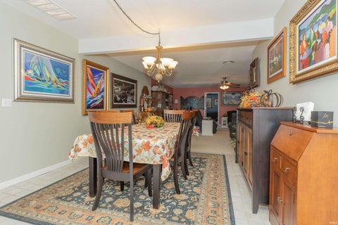Tiny photo for 1324 Rosemarie Avenue, Evansville, IN 47715 (MLS # 202642101)